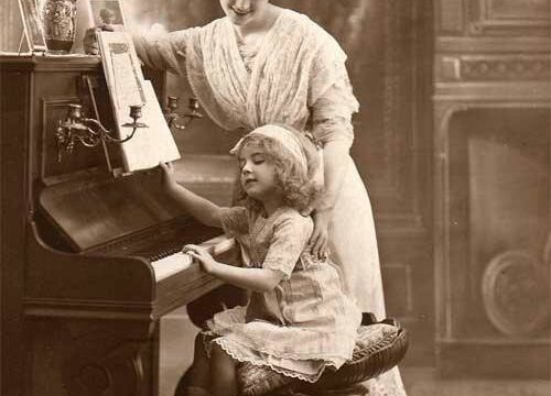 London comprehensive piano teaching approach