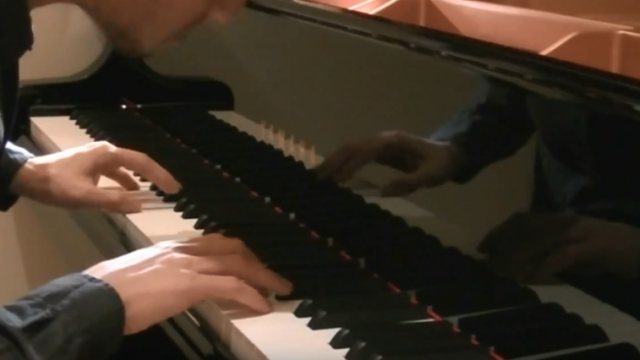 Piano: The left hand